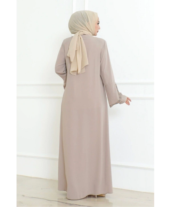 Büyük Beden Taş Detaylı Ferace