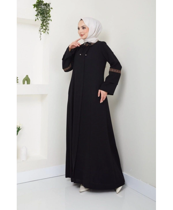 Nakış İşlemeli Büyük Beden Ferace