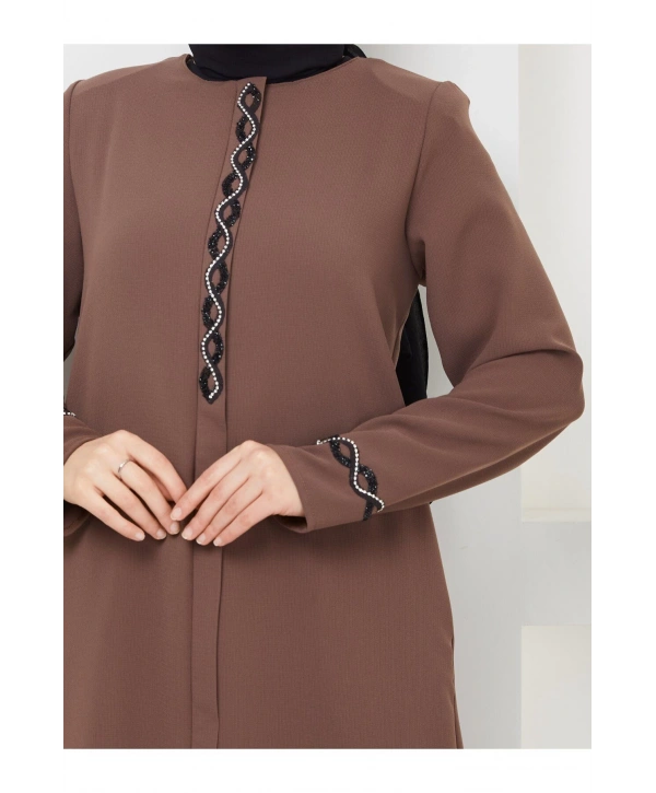 Büyük Beden Taş Detaylı Ferace