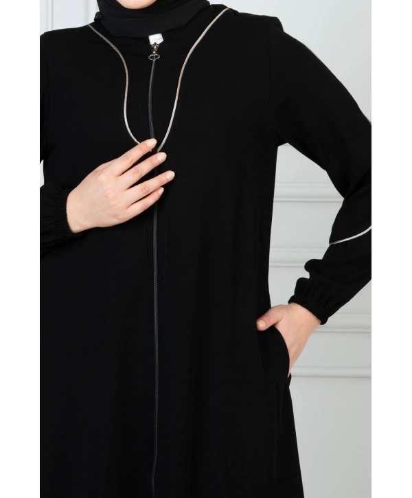 Beyaz Biye Detaylı Ferace - Siyah