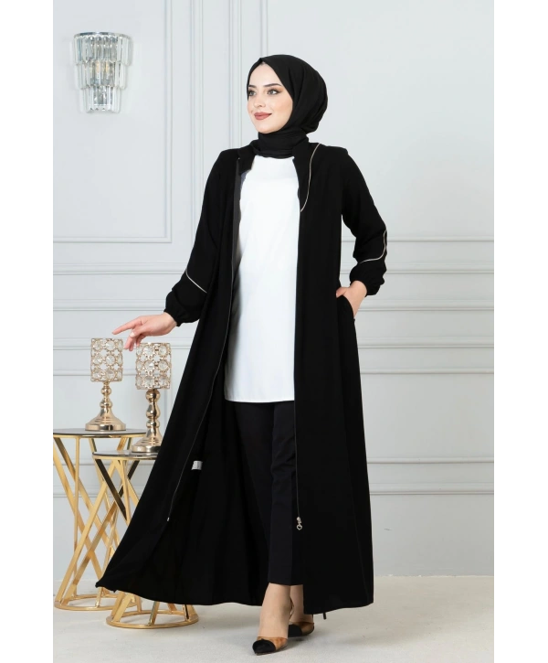 Beyaz Biye Detaylı Ferace - Siyah