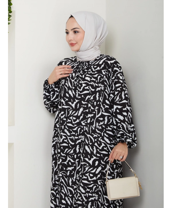 Büzgü Detaylı Rahat Kesim Anne Elbisesi - Siyah / E0131