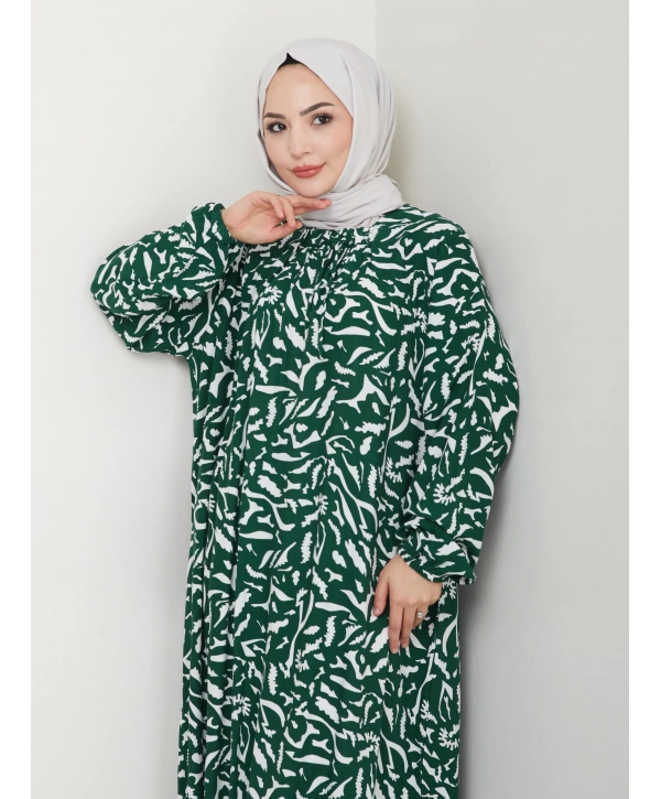 Büzgü Detaylı Rahat Kesim Anne Elbisesi - Yeşil / E0131