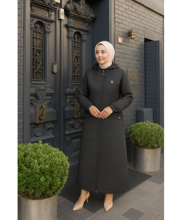 Mevsimlik Tam Boy Kadın Kapitone Mont