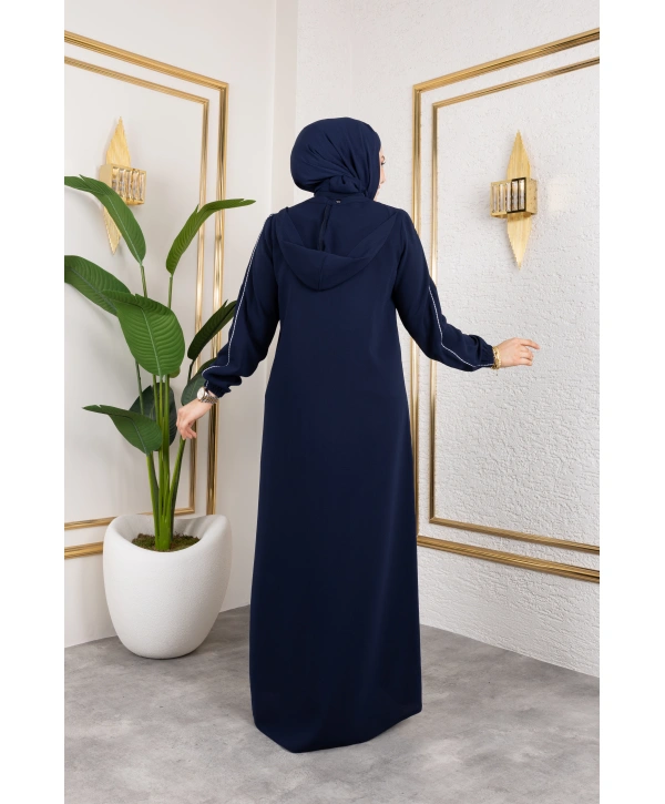 Biyeli Şerit Metal Aksesuar Detaylı Ferace / Lacivert - F0144