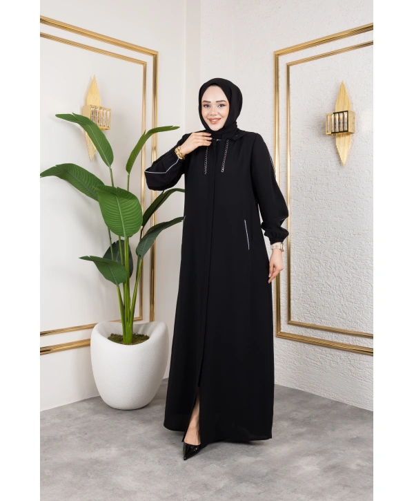 Biyeli Şerit Metal Aksesuar Detaylı Ferace / Siyah - F0144