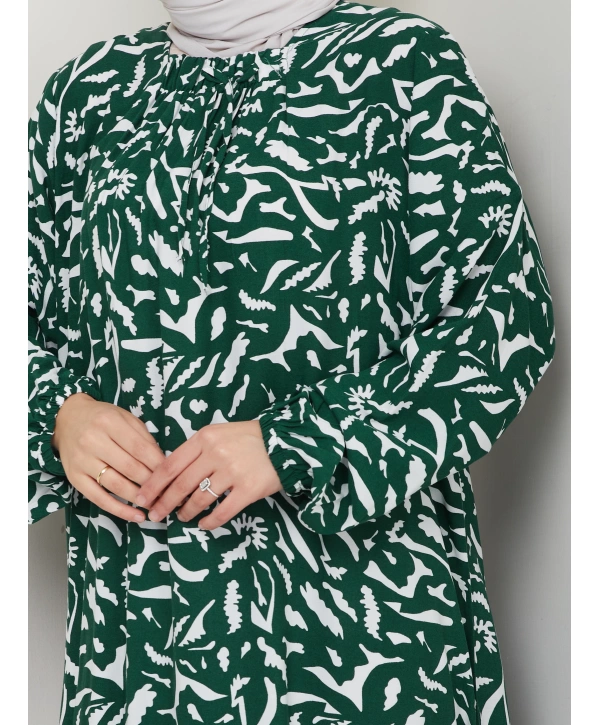 Büzgü Detaylı Rahat Kesim Anne Elbisesi - Yeşil / E0131