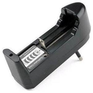 Tekli 1li 18650 - 14500 3.7V Li-On Pil Şarj Aleti Fişli 220 Volt