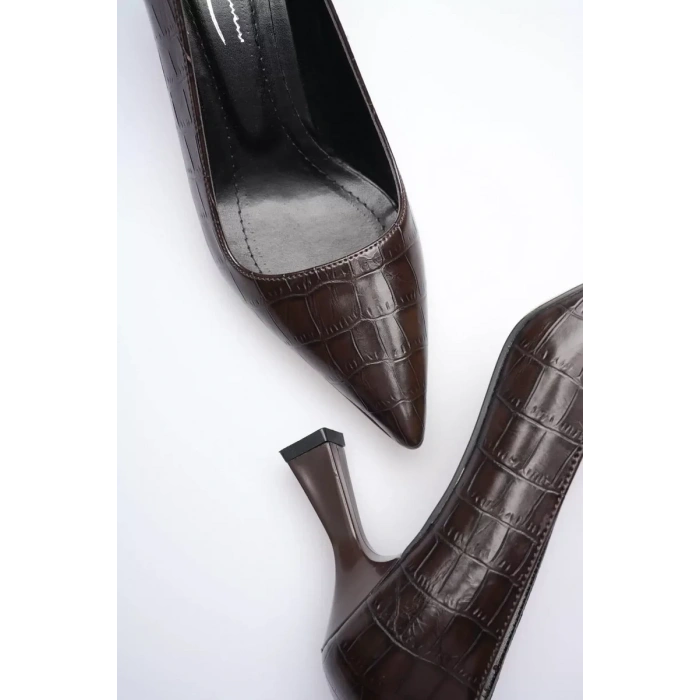 Acı Kahve Kroko Topuklu Kadın Stiletto TR20MS02G