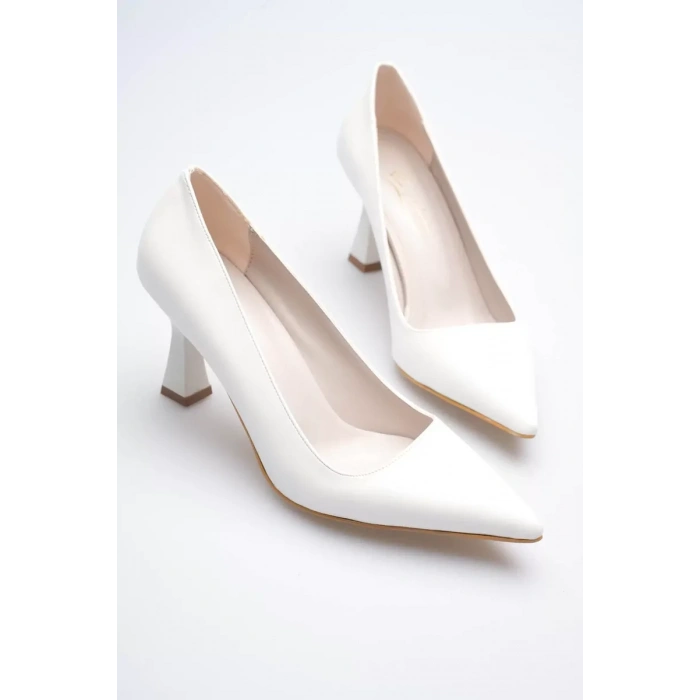 Beyaz Topuklu Kadın Stiletto TR20MS02B