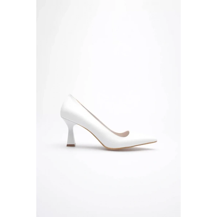 Beyaz Topuklu Kadın Stiletto TR20MS02B