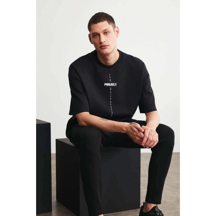Erkek Baskılı T-Shirt Kısa Kol Bisiklet Yaka Regular Fit Rahat Kalıp Tişört - Siyah