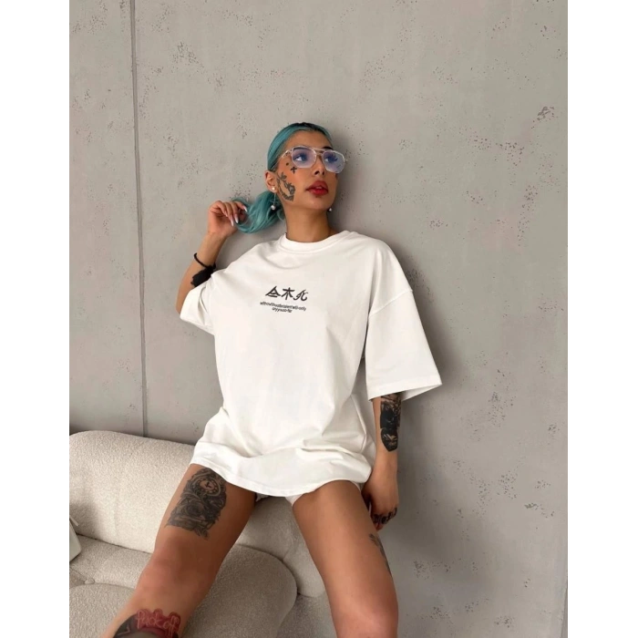 Kadın Baskılı Kısa kol Oversize T-Shirt - Beyaz
