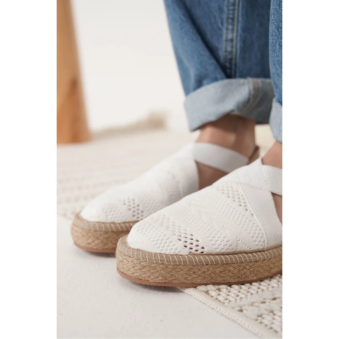 Kadın Beyaz Espadril Ayakkabı TR19MY01B