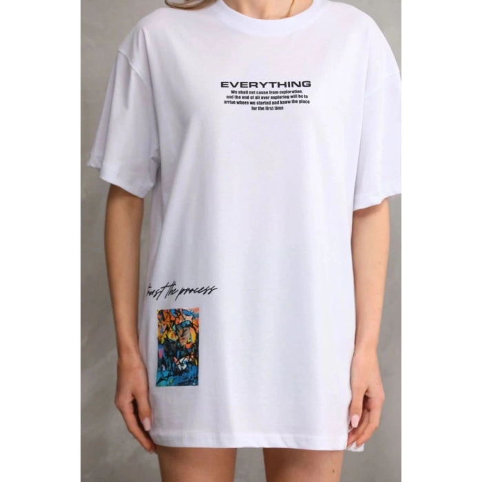 kadın Bisiklet Yaka Baskılı Oversize T-Shirt - Beyaz