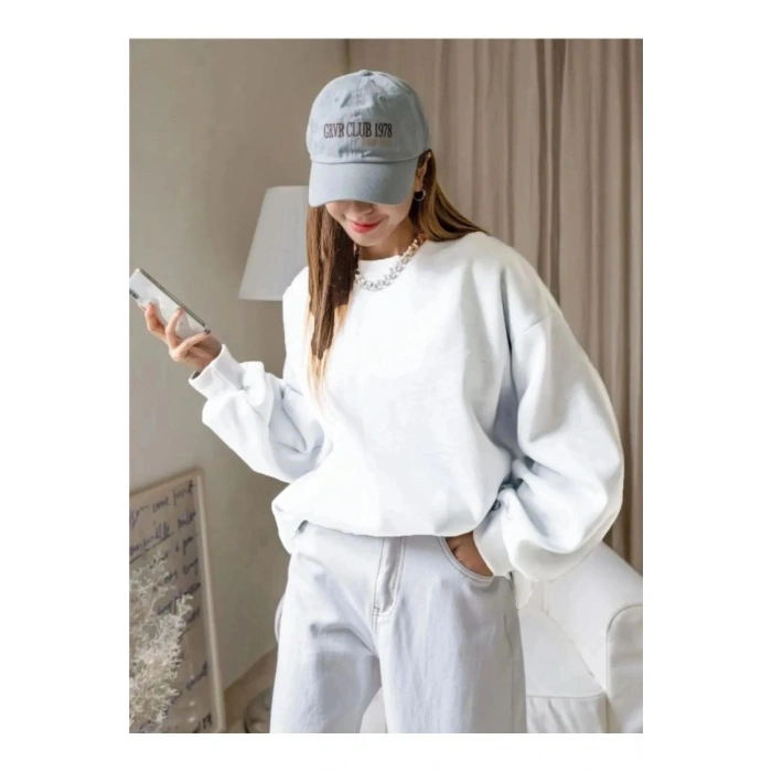 Kadın Düz Bisiklet Yaka 3 İplik  Sweatshirt - Beyaz