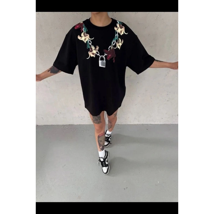 Kadın Kısa Kol Yazlık Tişört Bisiklet Yaka Baskılı Oversize T-Shirt - Siyah