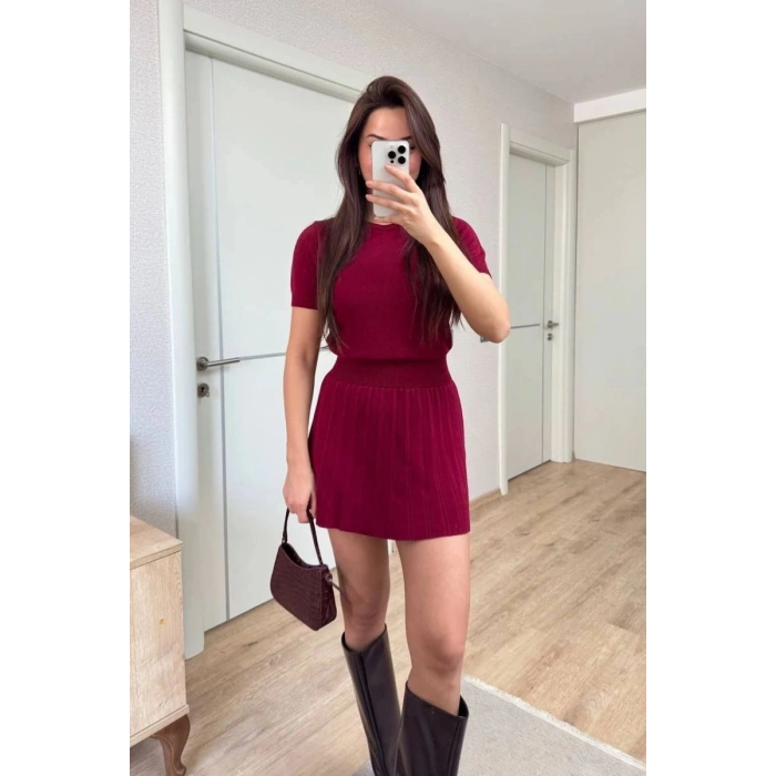 Kadın Kısa Kollu Bluz Mini Etekli ikili Takım Triko - Bordo