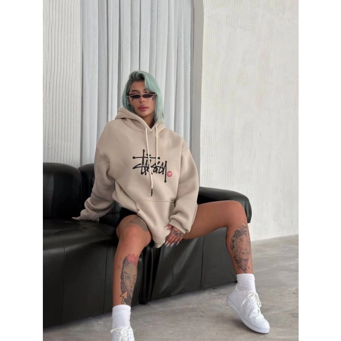 Kadın Oversize Kapüşonlu Cepli Baskılı 3 İplik Pamuklu Hoodie Sweatshirt - Bej