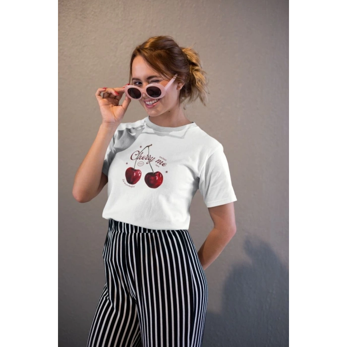 Kadın Özel Baskılı Modern Fit %100 Pamuk Bisiklet Yaka T-Shirt