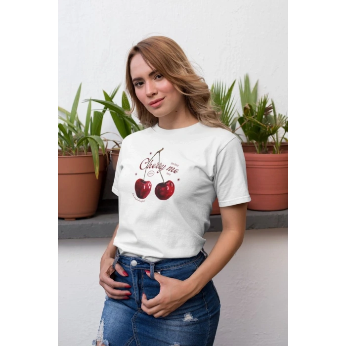 Kadın Özel Baskılı Modern Fit %100 Pamuk Bisiklet Yaka T-Shirt