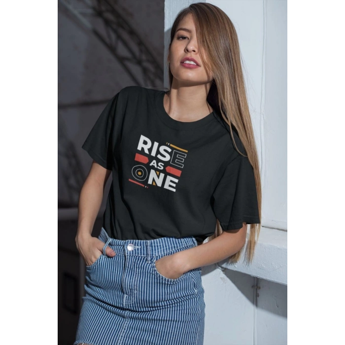 Kadın Özel Baskılı Modern Fit %100 Pamuk Bisiklet Yaka T-Shirt