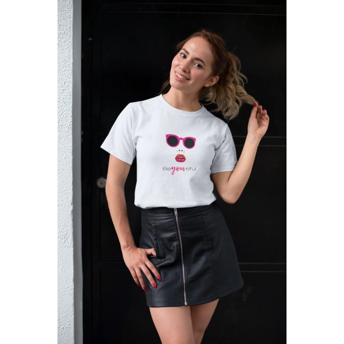 Kadın Özel Baskılı Modern Fit %100 Pamuk Bisiklet Yaka T-Shirt