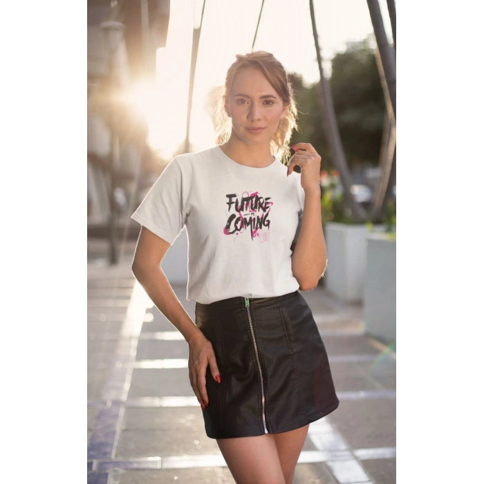 Kadın Özel Baskılı Modern Fit %100 Pamuk Bisiklet Yaka T-Shirt