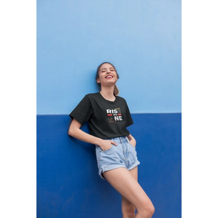 Kadın Özel Baskılı Modern Fit %100 Pamuk Bisiklet Yaka T-Shirt