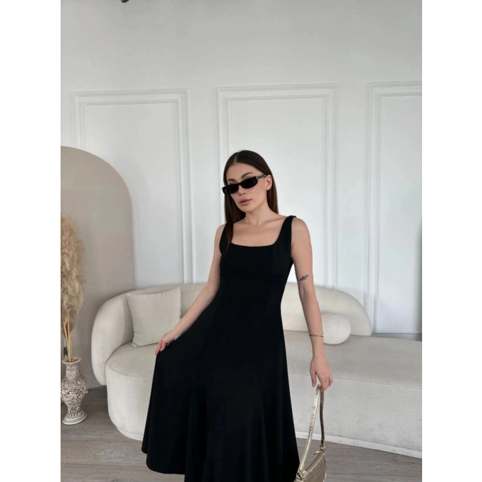 Kadın Sırt Dekolteli Kolsuz Uzun Elbise - Siyah