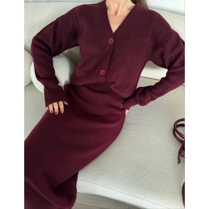 Kadın V Yaka 3 Düğmeli Hırka Triko İkili Alt-Üst Etekli Takım - Bordo