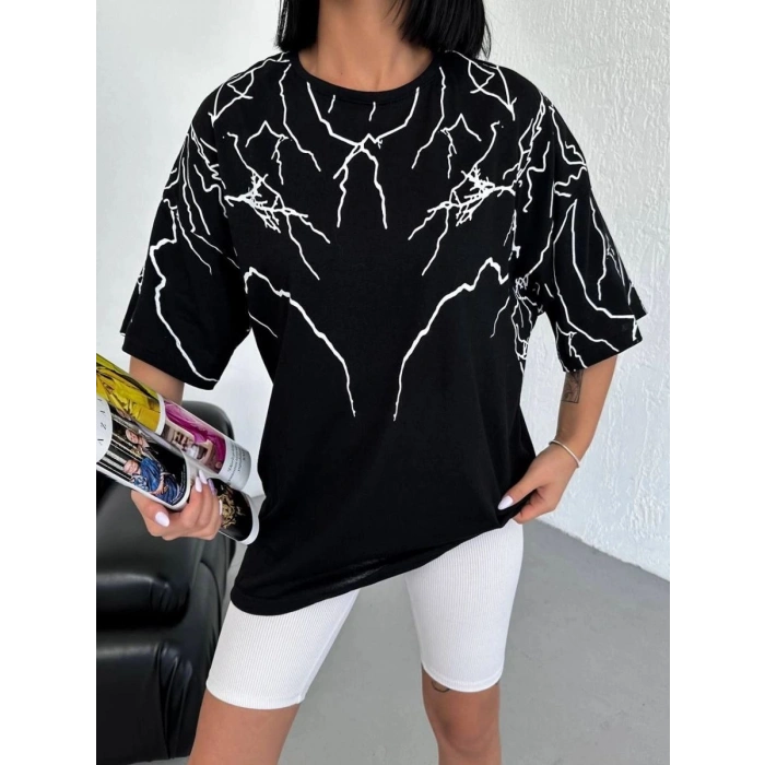 Kadın Yıldırım şimşek Baskılı T-Shirt Kısa Kol Bisiklet Yaka Oversize Tişört - Siyah
