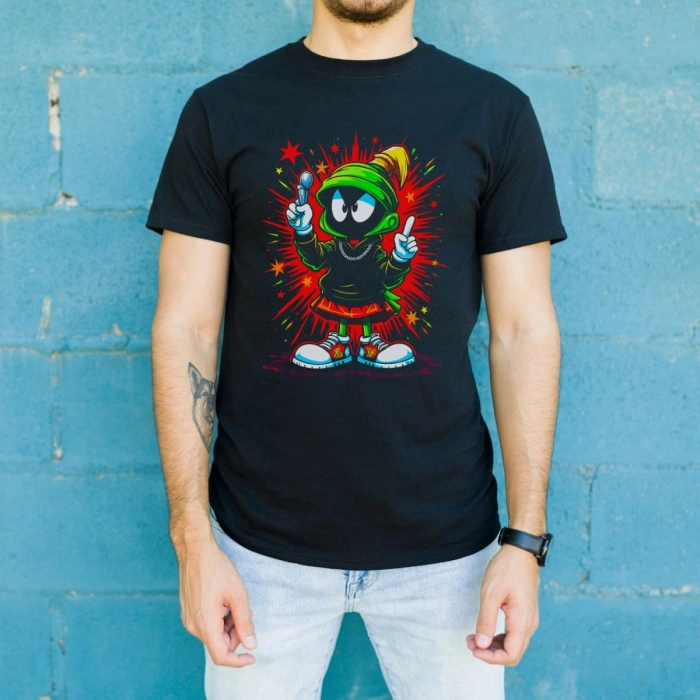 Marvin the Martian Graffiti Baskılı Unisex Siyah Tişört - 24/1 Penye Pamuklu