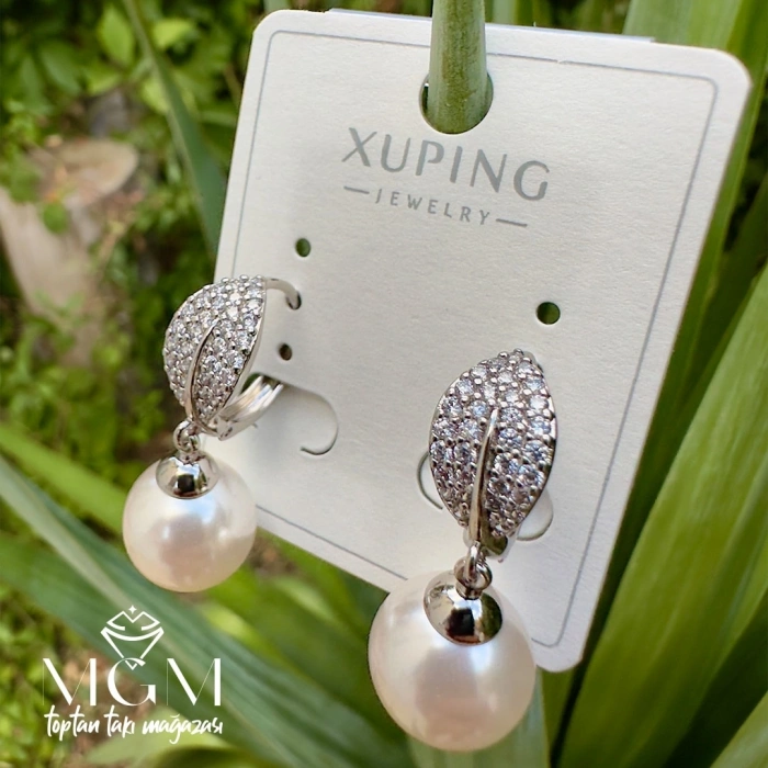 Xuping Taşlı İncili Küpe