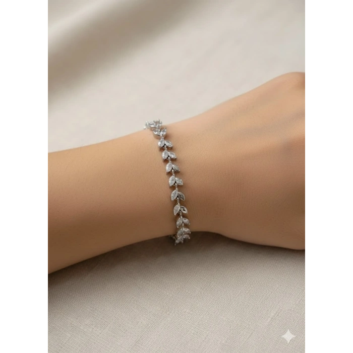 Yaprak Tasarım Taşlı Cm Bileklik