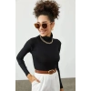 Kadın Kaşkorse Boğazlı Full Likralı Fitilli Body Kazak - Siyah