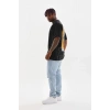 t - Siyah