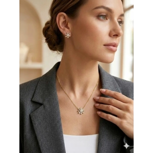 Çiçek Detaylı Set