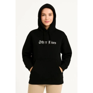 Kadın Kapüşonlu Kanguru Cepli Sweatshirt 3 İplik Pamuklu Baskılı Hoodie - Siyah