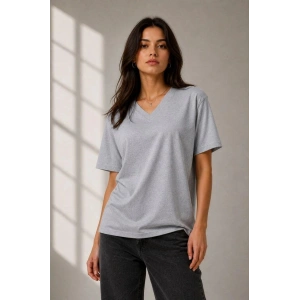 Kadın V Yaka Basic Tişört Kısa Kol Yazlık Regular Fit T-Shirt - Gri