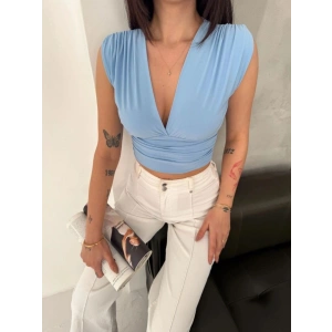 Kadın Vatkalı Kolsuz V Yaka Drapeli Crop Bluz Likralı Fit - Bebek Mavisi