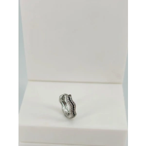 Tragus Kıkırdak Küpesi