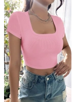 Kadın Pembe Yarım Kol Düz Yaka Crop Top Bluz