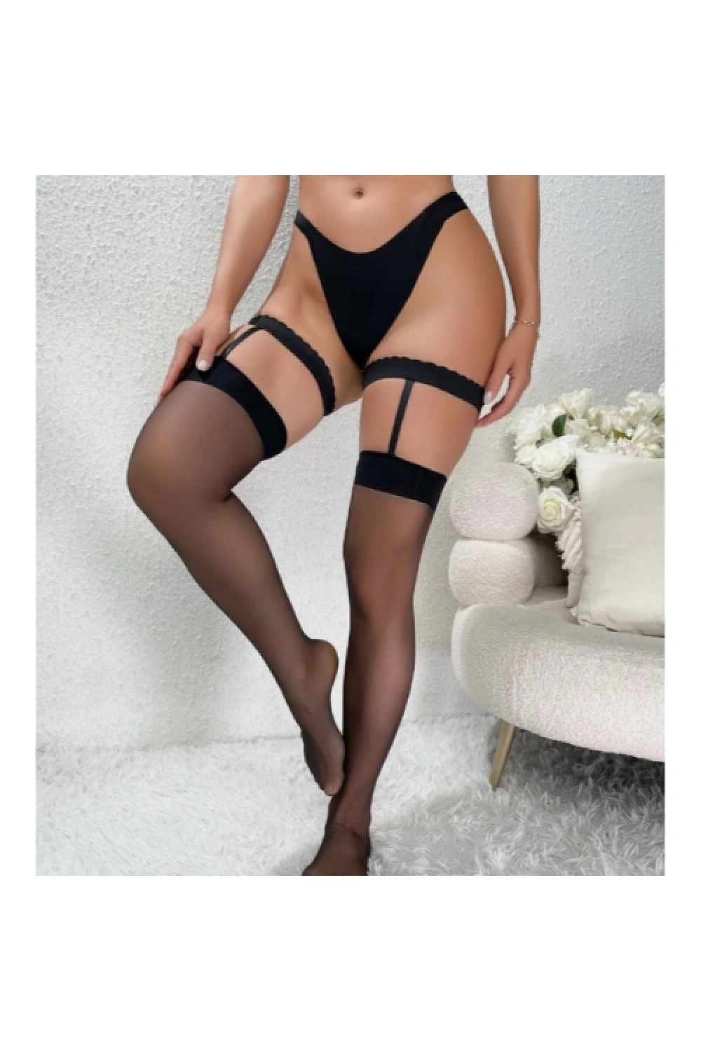 Kadın Siyah Dantel Bacak Bantlı String Jartiyer Çorap Takımı 0046