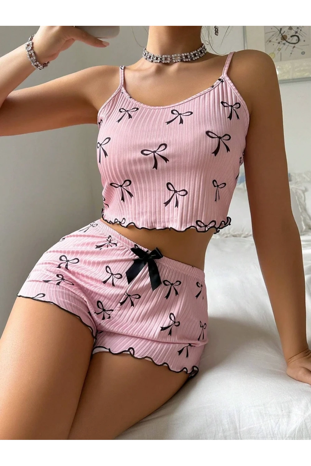 Kadın Siyah  Fiyonklu Şortlu Takım Mini Pembe Rahat