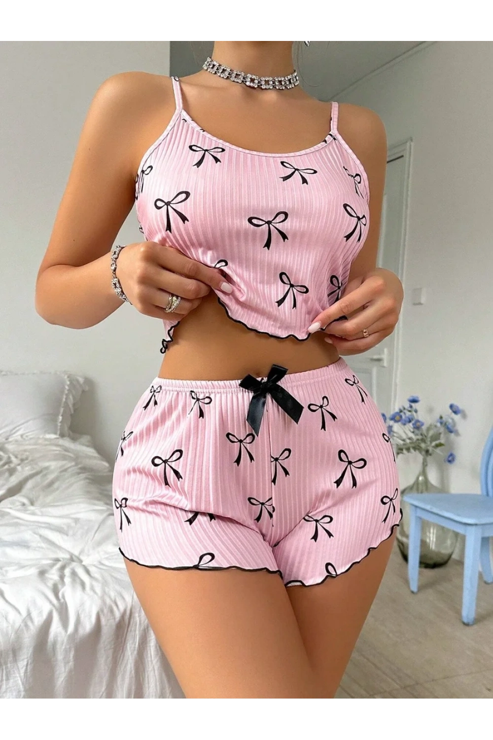 Kadın Siyah  Fiyonklu Şortlu Takım Mini Pembe Rahat