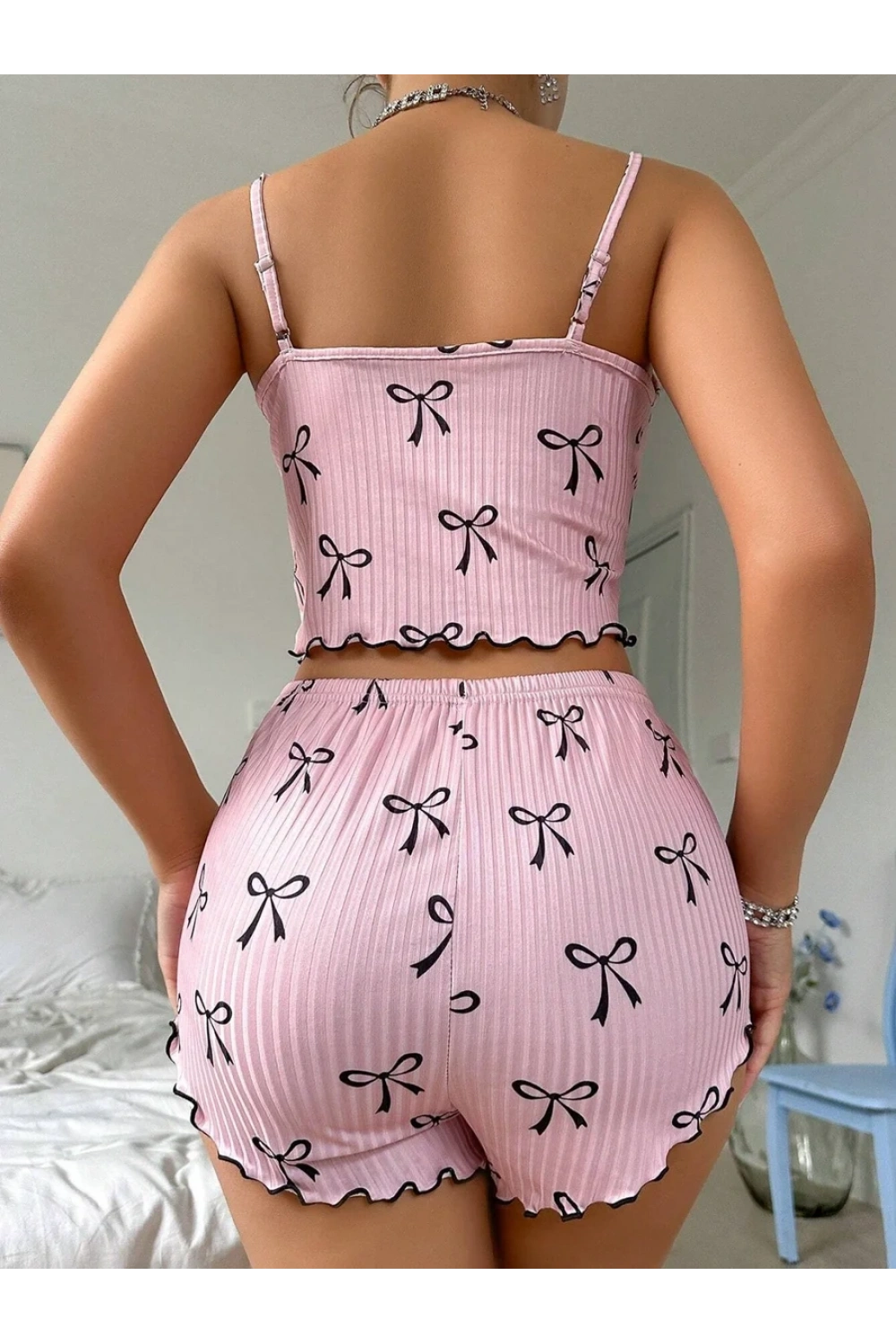 Kadın Siyah  Fiyonklu Şortlu Takım Mini Pembe Rahat
