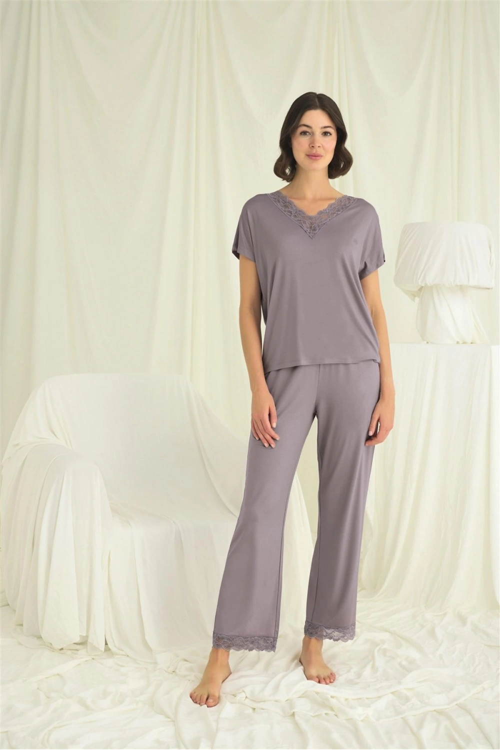 Kısa Kollu V Yakalı Dantelli Pijama Takımı - KLBN29235