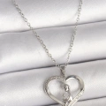 316L Çelik Gümüş Renk Zincir Zirkon Taş Detaylı Kalp Model Kadın Kolye