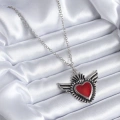 Gümüş Renk Kanatlı Kırmızı Kalp Model Kadın Kolye - Lisinya